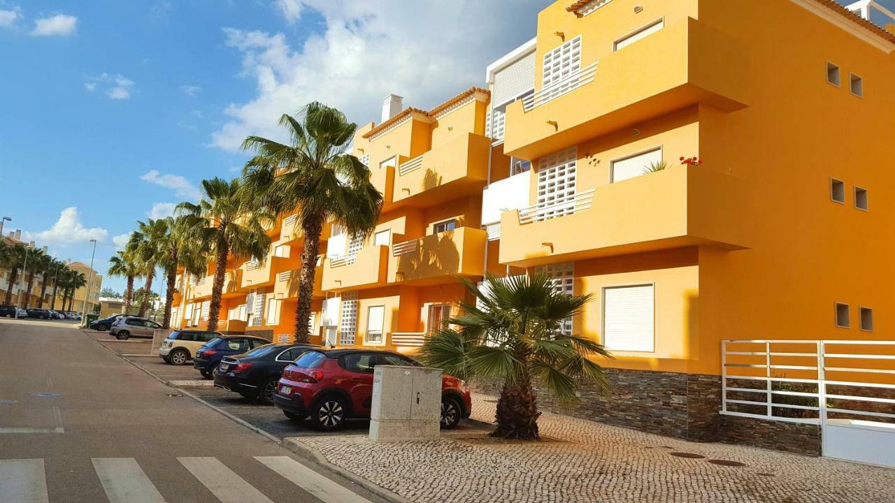 Sunshine Apartment 塔维拉 外观 照片